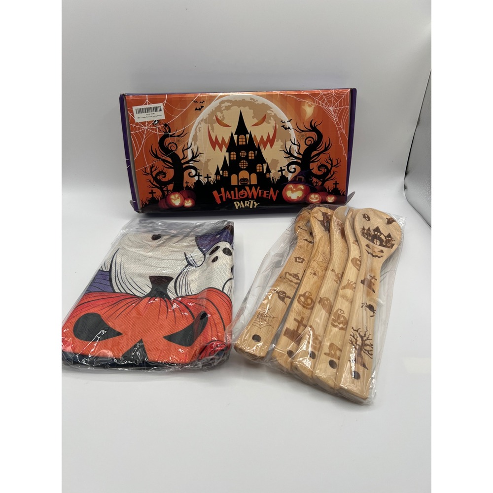 Halloween Party Kitchen Set Apron and 5-Piece Engraved Wooden Spoons New